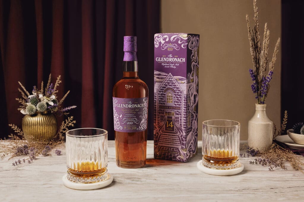 260702 Glendronach 200 Shot 02 0498 HERO COMP RT 1